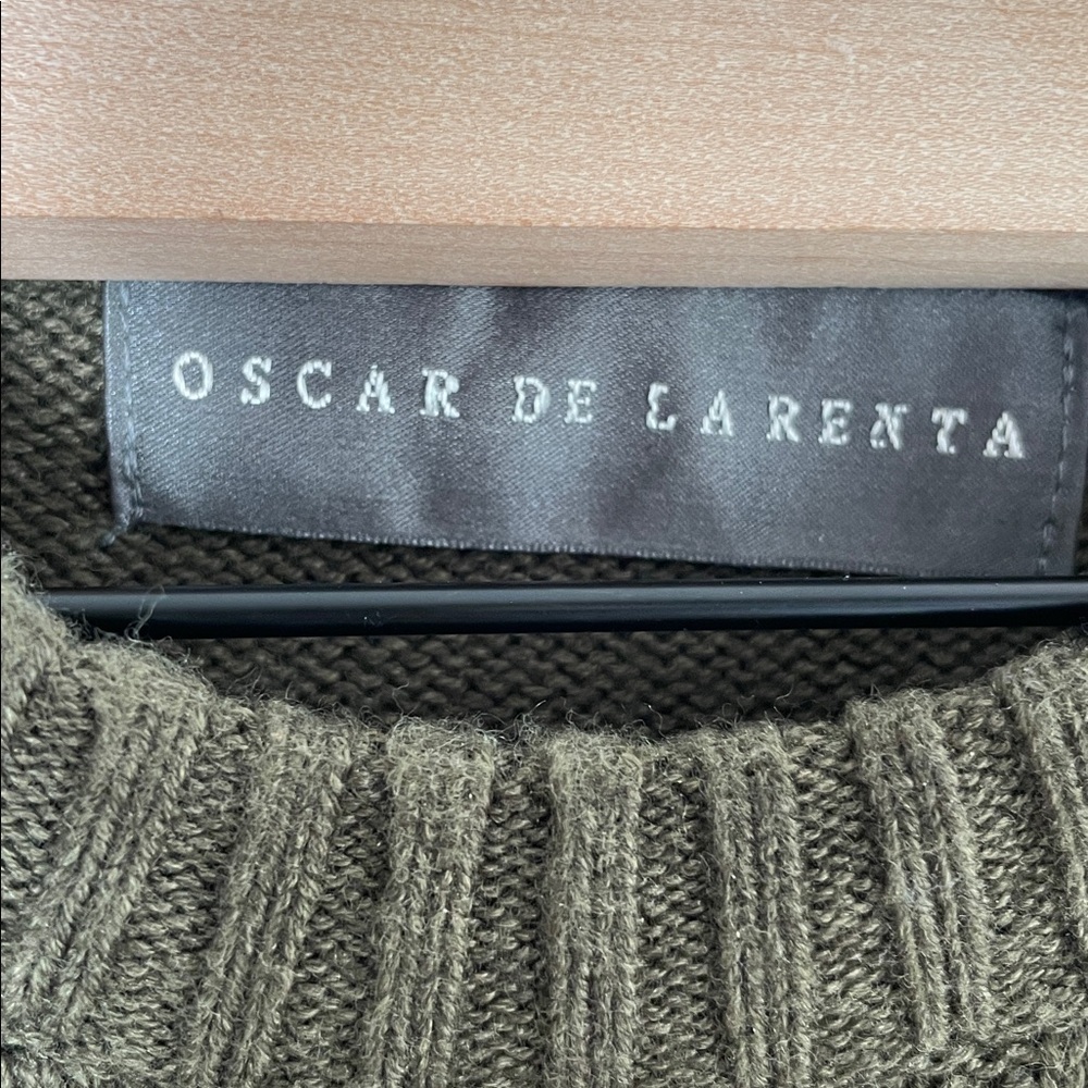 Oscar De La Renta Green Cable‎ Knit Sweater - Picture 2 of 8